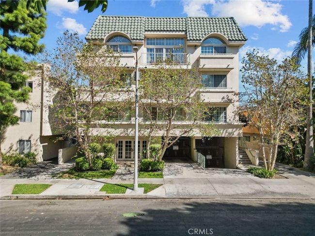 102 - 4348 Mammoth Ave, Condo with 2 bedrooms, 3 bathrooms and null parking in Sherman Oaks CA | Image 30