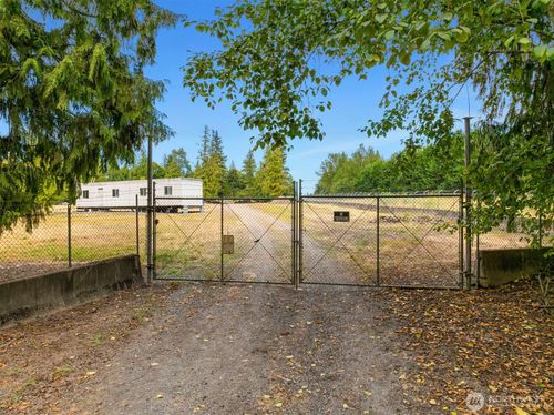 13 Carnation Duvall Rd Ne, Duvall, WA, 98019 | Card Image