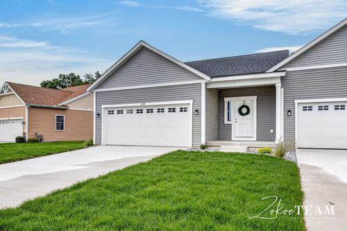 249 Hazelnut Dr, Coopersville, MI, 49404-1080 | Card Image
