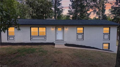 723 Windsor Trl, Asheboro, NC, 27203-4060 | Card Image