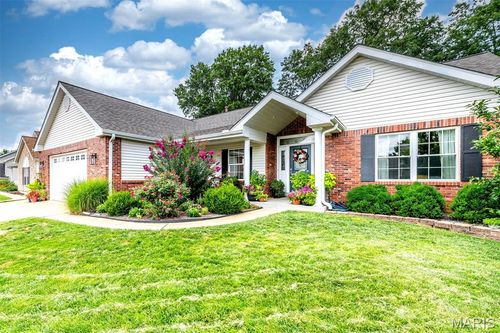16845 Enderbush Ln, Eureka, MO, 63025-1180 | Card Image