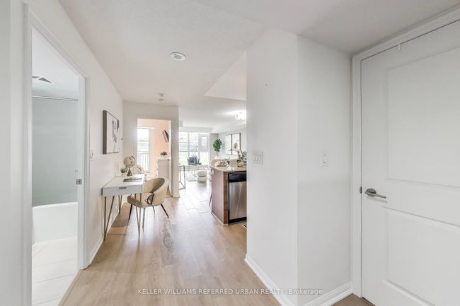 826 - 35 Bastion St, Condo with 1 bedrooms, 1 bathrooms and 1 parking in Toronto ON | Image 10