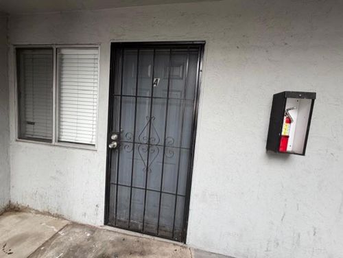 410 S 34th St, Richmond, CA, 94804-3158 | Card Image