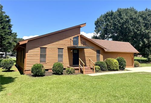 136 Bruce Blvd, Seneca, SC, 29672-6624 | Card Image