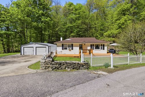 59 Hinckley St, Norwich, CT, 06360-6302 | Card Image