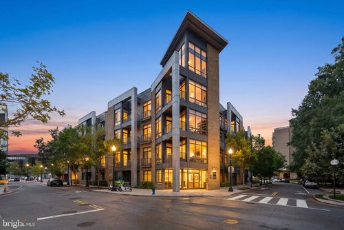 407-525 Water St Sw, WASHINGTON, DC, 20024-2382 | Card Image