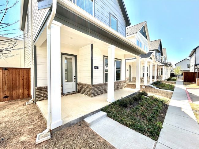 APT-611 - 1830 Ne Green Oaks Blvd, House other with 2 bedrooms, 3 bathrooms and null parking in Arlington TX | Image 5