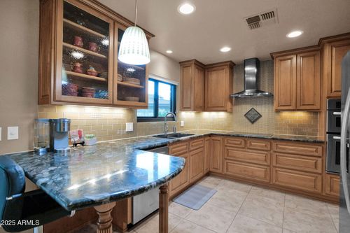 8430 E Via De Viva, Scottsdale, AZ, 85258-3930 | Card Image