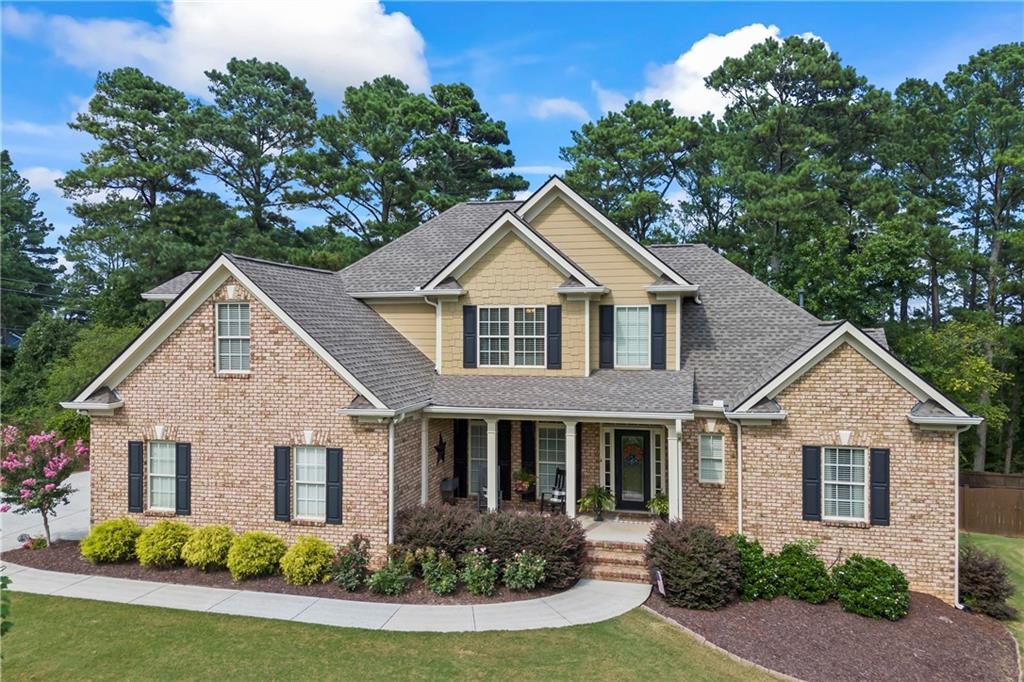Cedar Stream Ct, Loganville, GA 30052