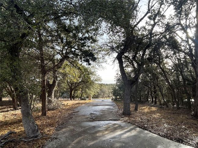 12304 Triple Creek Cir, House other with 4 bedrooms, 4 bathrooms and 4 parking in Dripping Springs TX | Image 4