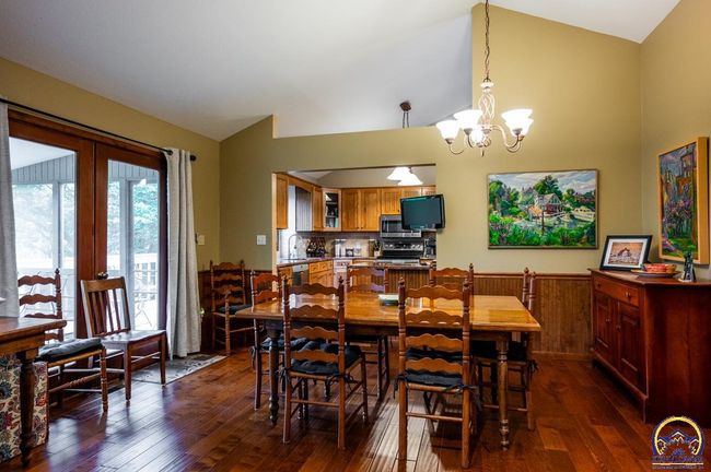 8231 Mike O Vince Rd, House other with 5 bedrooms, 4 bathrooms and null parking in Ozawkie KS | Image 20