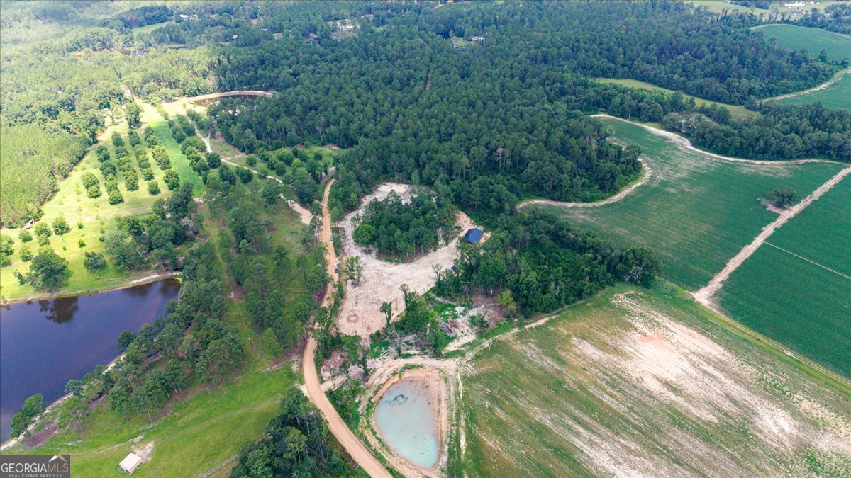 Land in Cobbtown 3