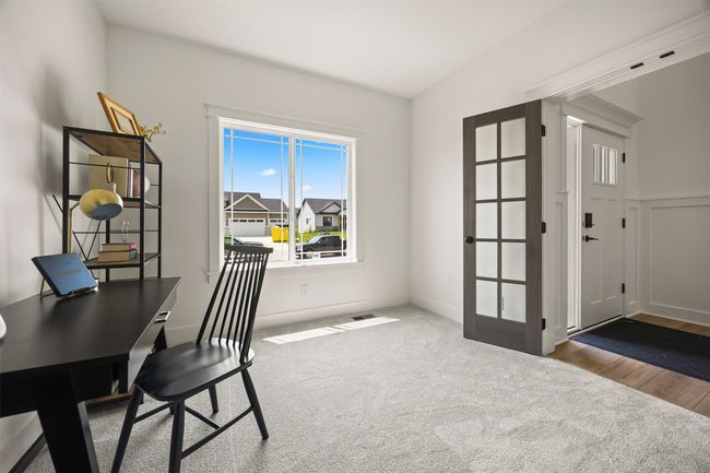 2228 N Green Lee, Home with 5 bedrooms, 4 bathrooms and null parking in Cumming IA | Image 4