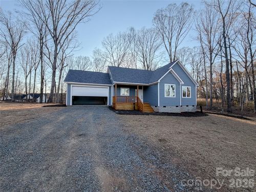 90-10303 Sycamore Rd, Norwood, NC, 28128-9424 | Card Image