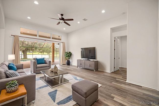 1125 W Beagle Run Loop, House other with 3 bedrooms, 2 bathrooms and 4 parking in Hernando FL | Image 12