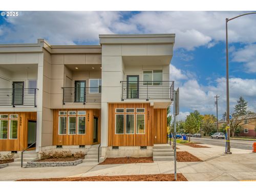 6802 Ne 6th Ave, Portland, OR, 97211-2938 | Card Image