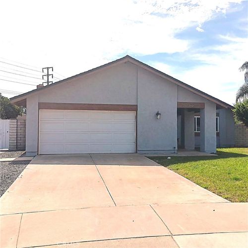 202 E Cherry Hill Ct, Ontario, CA, 91761 | Card Image
