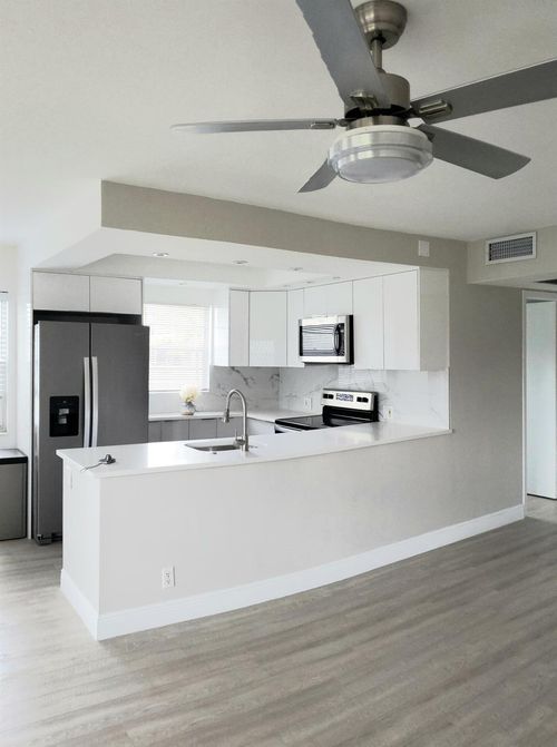 271 Fanshaw G, Boca Raton, FL, 33434-3047 | Card Image