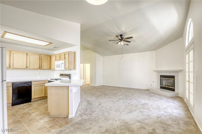 UNIT-232 - 8301 Boseck Dr, Condo with 2 bedrooms, 2 bathrooms and null parking in Las Vegas NV | Image 9