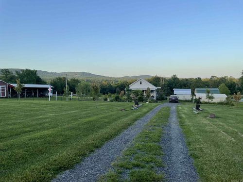 2462 Hilltop Rd, Marshall, AR, 72650-8246 | Card Image