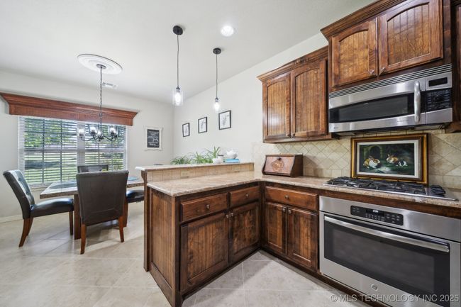 3903 S Tamarack Pl, House other with 4 bedrooms, 4 bathrooms and null parking in Broken Arrow OK | Image 27