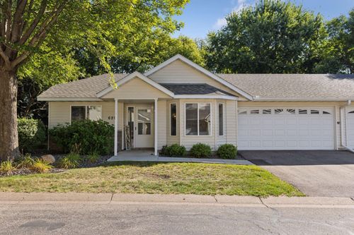 620 Dew Drop Cir, Center City, MN, 55012-3534 | Card Image