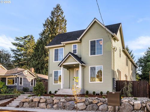 4-2084 N Watts St, Portland, OR, 97217 | Card Image