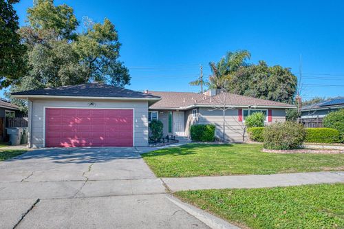 5435 N Bond St, Fresno, CA, 93710-6311 | Card Image