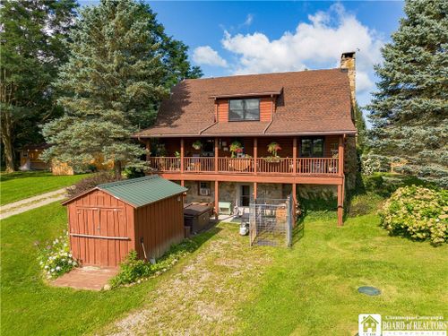 9200 Round Top Road, Villenova, NY, 14062 | Card Image