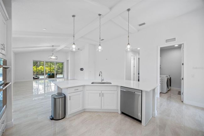 12739 Rainwashed Loop, House other with 3 bedrooms, 2 bathrooms and null parking in Parrish FL | Image 16