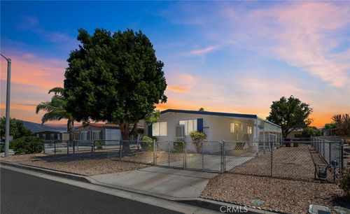 44069 Lloyd St, Hemet, CA, 92544-5361 | Card Image