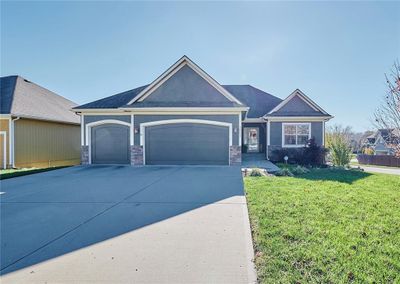 1803 E 128th Street, House other with 5 bedrooms, 3 bathrooms and null parking in Kansas City MO | Image 1