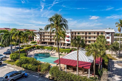 apt-201a-801 River Point Dr, NAPLES, FL, 34102-3408 | Card Image