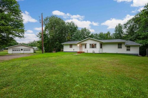 1400 Autumn Ln, Bovey, MN, 55709-8623 | Card Image