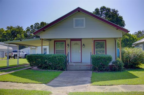 920 S Price Ave, Hominy, OK, 74035-6002 | Card Image