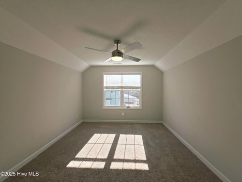 1106 Carteret Manor Dr, Jacksonville, NC, 28546-0168 | Card Image