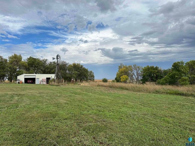 44415 Us Highway 18, House other with 3 bedrooms, 2 bathrooms and null parking in Freeman SD | Image 94