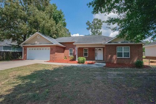303 Vanessa Dr, Centerville, GA, 31028-1164 | Card Image