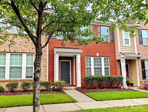 8230 Viewpoint Ln, Cornelius, NC, 28031-8246 | Card Image