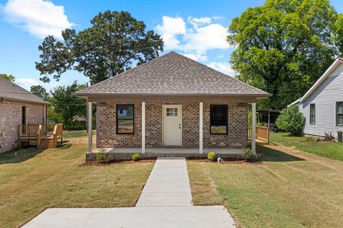 111 N Fulton St, Florence, AL, 35630-3134 | Card Image