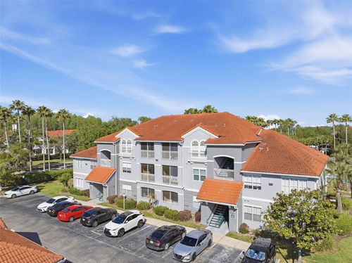 613-18001 Richmond Place Dr, TAMPA, FL, 33647-1745 | Card Image