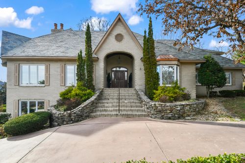 5575 S Castlebay Dr, Springfield, MO, 65809-4608 | Card Image