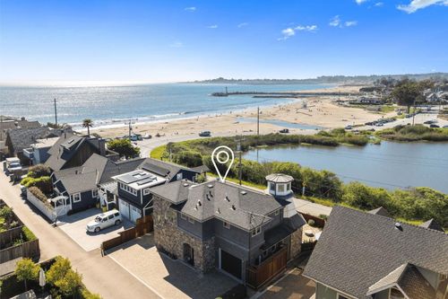 2974 E Cliff Dr, Santa Cruz, CA, 95062-4812 | Card Image