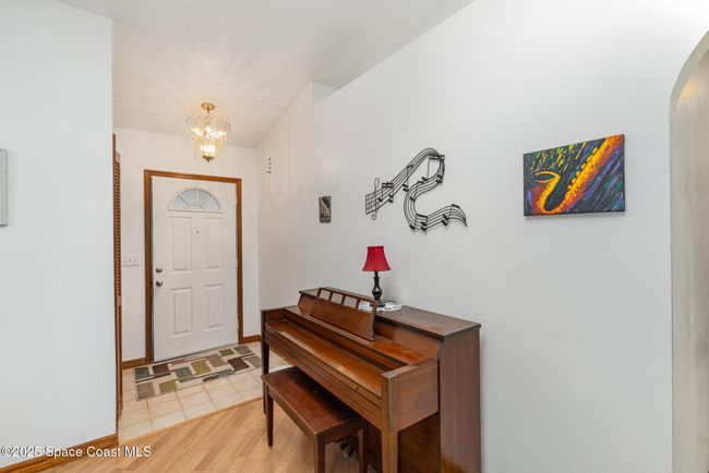 751 Glencove Ave Nw, House other with 3 bedrooms, 2 bathrooms and null parking in PALM BAY FL | Image 4