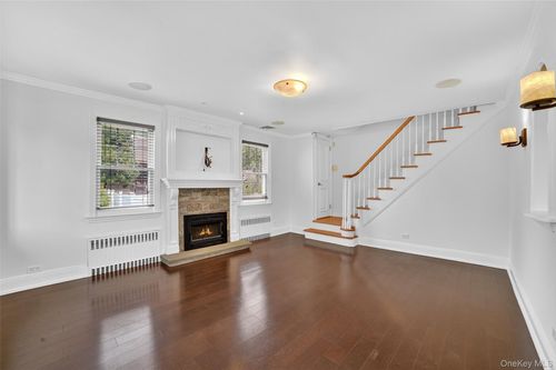 149 Kimball Ter, Yonkers, NY, 10704-3024 | Card Image
