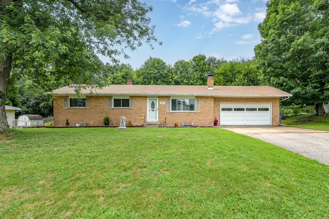 Eisenhower Dr, Battle Creek, MI 49014