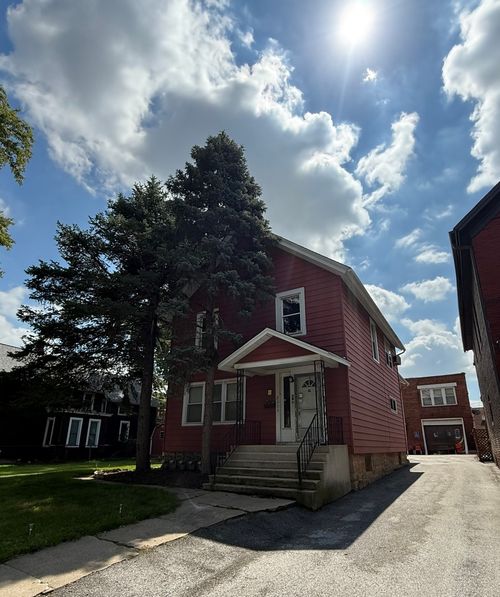2333 Walnut St, Blue Island, IL, 60406-2174 | Card Image