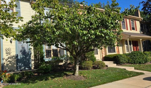 31 Balmoral Ct, Aberdeen, NJ, 07747-1854 | Card Image