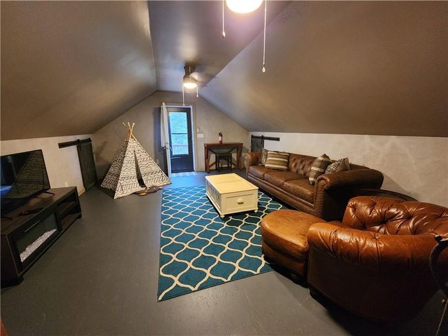 870 Morton Dr, House other with 2 bedrooms, 2 bathrooms and 3 parking in Ellijay GA | Image 19