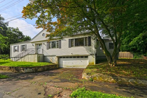246 Ray Road, New Haven, CT, 06515 | Card Image
